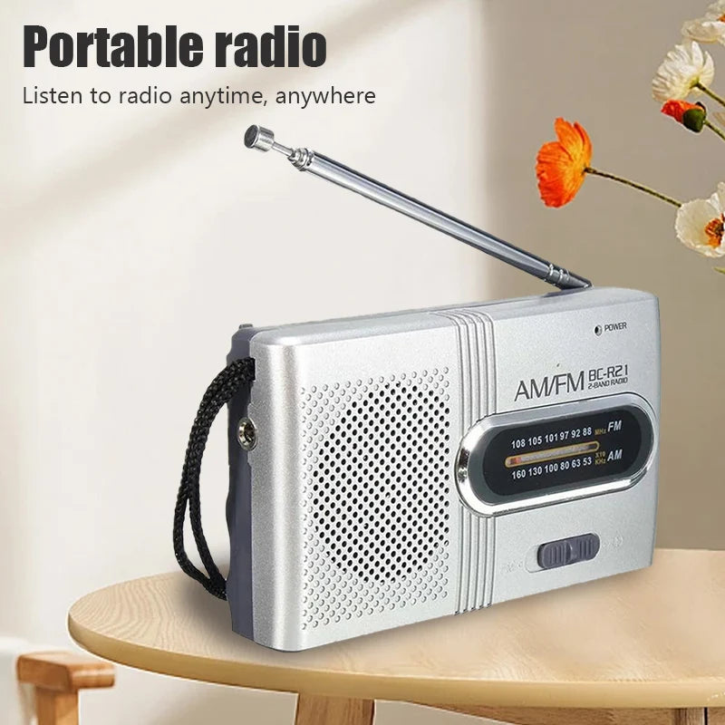 Radio Mini BC-R21 AM FM Portátil a Pilas con la Mejor Recepción y Mayor Duración – Ideal para emergencias, actividades al aire libre y uso diario